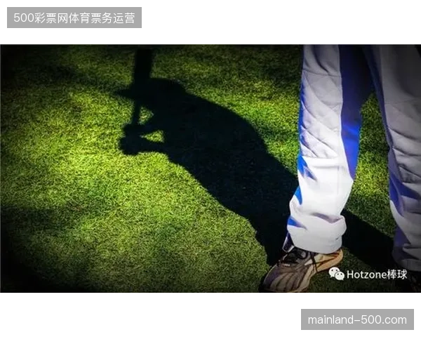 森保一的日本队在高位压迫上表现强势，但攻防转换中暴露的防线漏洞是其主要隐患
